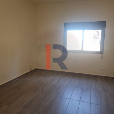 R9-1302 Special 180m for sale in Nakhle - Koura! — 2