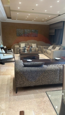 R9-1325 Relocate into a comfortable 220m residence in Dam & farez - Tripoli!