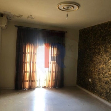 R0-1330 Apartment 220m for sale in Mazloum - Dam & farez!