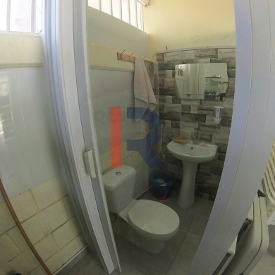R9-1300 Shop for Sale in Abou Samra,Otour!