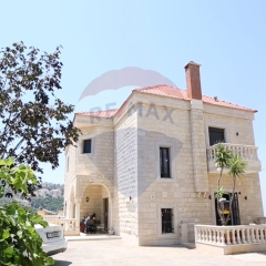 R9-1448 Villa 500m for Sale in Amioun – Koura