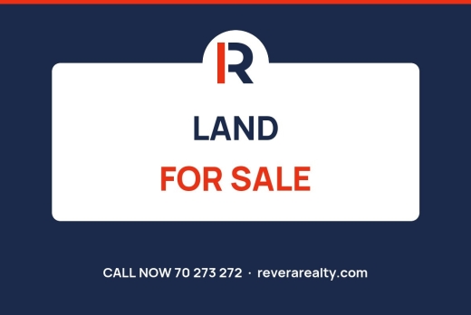 R9-1626 For Sale : 832 sqm land in dam w farez, Zone C