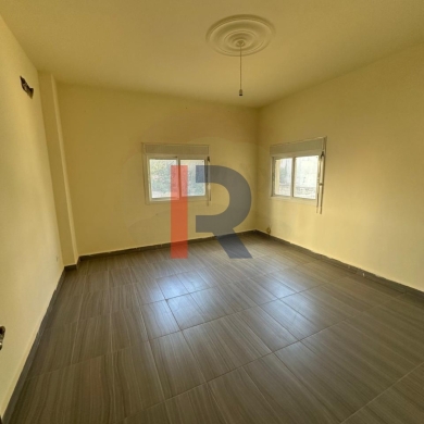 R9-1638 Spacious First-Floor Apartment for Sale in Barsa, Koura – 178m² with Garden — 5