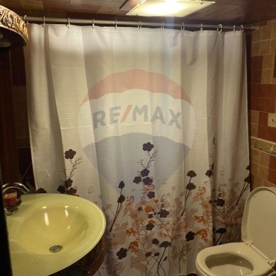 R9-1662 150 sqm Apartment for sale on a lively street ! — 7