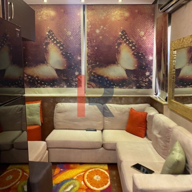 R9-1662 150 sqm Apartment for sale on a lively street ! — 3