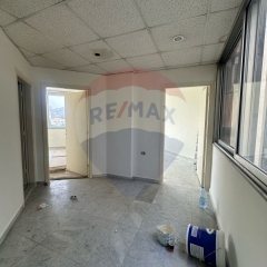 R9-1669 Prime 100 sqm Office for Sale on 3rd Floor in Tal, Tripoli – Ideal for Business