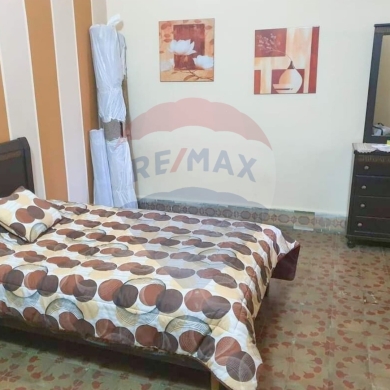 Apartments for sale dans Tripoli - R9-1679 Apartment for Sale on Ajam Street, Sahat El Koura &ndash; 200 sqm Second-Floor Unit