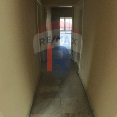 R9-1682 Spacious 200 sqm apartment for sale in Azmi, Tripoli. — 5