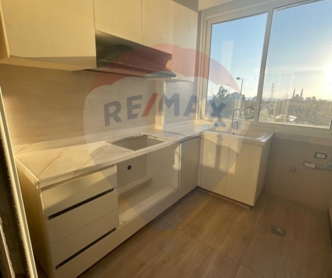 Apartments for sale dans Dam Wel Farez - R9-1775 A Luxurious Apartment For Sale in Dam Wel Farez Zone D - Tripoli