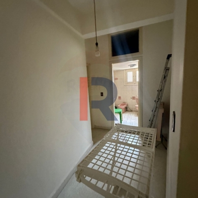 R9-1776 Spacious 250 sqm Apartment For Sale in Abou Samra - Tripoli — 2