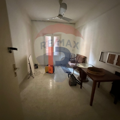 R9-1776 Spacious 250 sqm Apartment For Sale in Abou Samra - Tripoli — 12