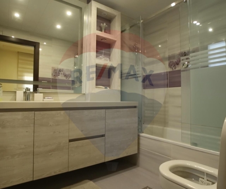 R9-1802 Stunning 3-Story Villa for Sale in Qalamoun - Tripoli — 8