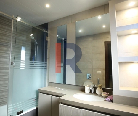 R9-1802 Stunning 3-Story Villa for Sale in Qalamoun - Tripoli — 6