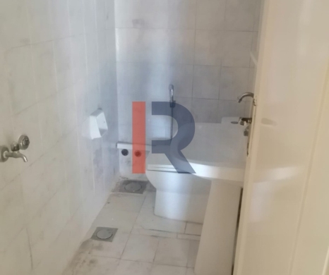 R9-1825 Apartment 170m for Sale in Azmi - Tripoli — 8