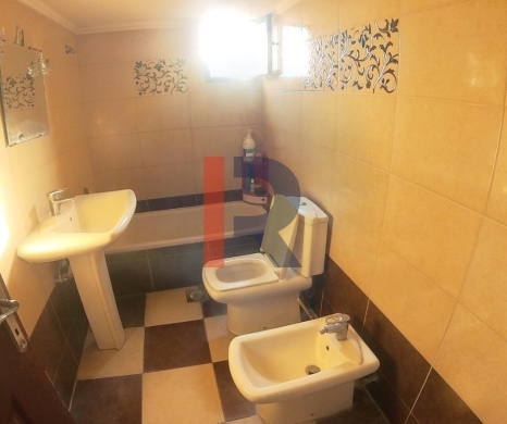 R9-1894 Apartment 130m for sale in Sahat Al-Shiraa - Abou Samra — 10