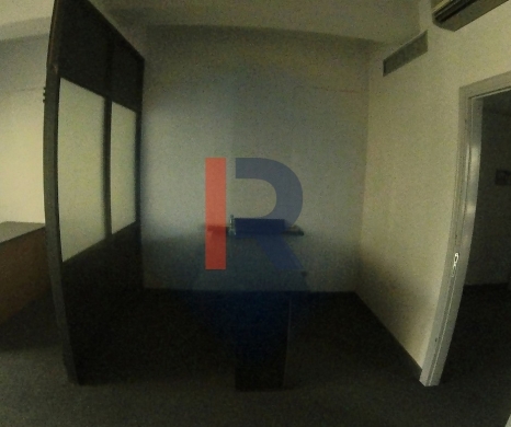 R9-1958 Office 130m for Sale in Azmi - Tripoli — 2