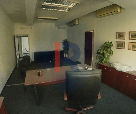 R9-1958 Office 130m for Sale in Azmi - Tripoli