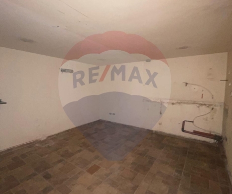 R9-1962 Shop 190m for Rent in Dam w Farez - Tripoli — 6