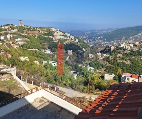 R9-1972 Stunning 4-Floor Villa with 2600m Land for sale in Assoun - Dinnieh — 12