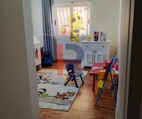 R9-1981 Spacious Apartment 200m for sale in Sahat Al Shiraa - Abou Samra — 5