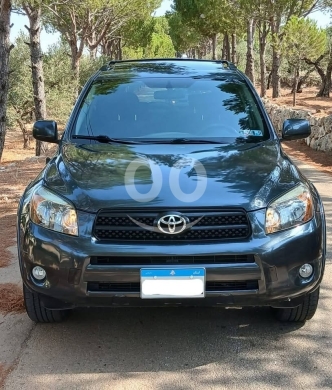 Toyota in Bechmizzine - Toyota RAV4 2006