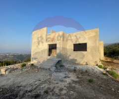 R9-1988 Land 3493m with Incomplete House 205m for sale in Zgharta