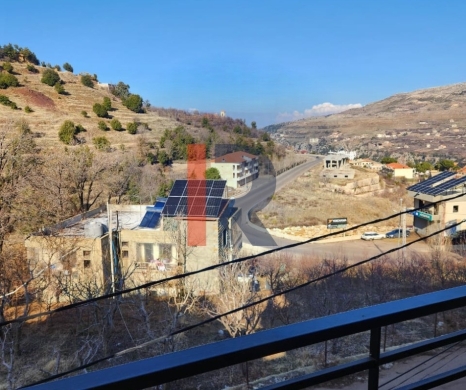 R9-2045 Apartment for sale in Hasroun - Becharre , a tourist village in Lebanon — 3