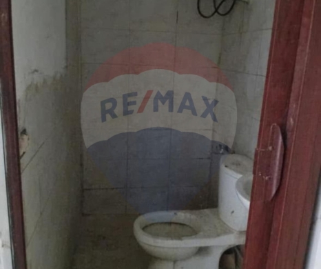 Commercials for sale in Azmi - R9-2062 Office 80m for sale in Icharat Azmi - Tripoli