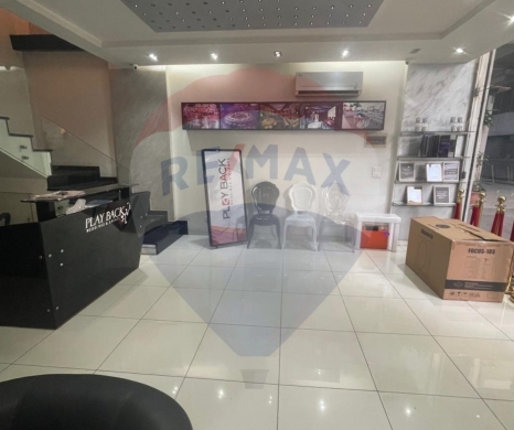 عقارات تجارية للبيع في المعرض - R9-2115 2 Connected Shops for Sale in Maarad Tripoli