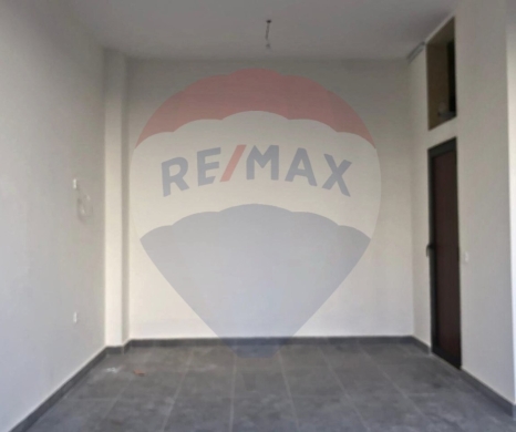 Commercials for sale in Abou Samra - R9-2148 Shop for sale in Abu Samra Manar