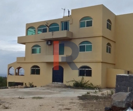R9-2153 Agricultural Land 8000m with Building 600m for sale in Bireh Akkar — 2