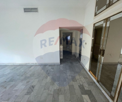 شقق للبيع في طرابلس - R9-2213 Apartment 300m for sale in Dar El Tawlīd - Tripoli