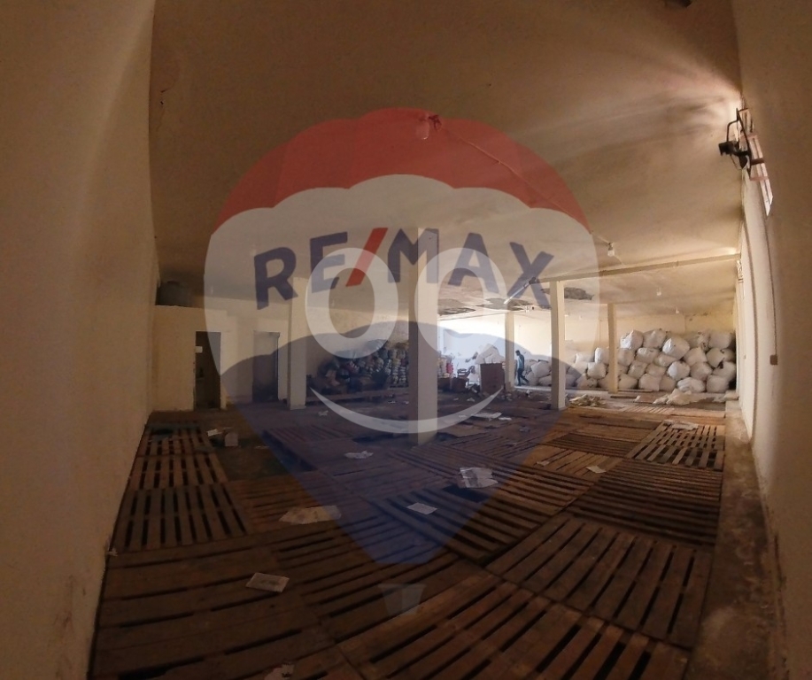 Commercials for sale in Dahr el-Ain - R9-2375 Warehouse 500m for sale in Daher El Ain - Koura