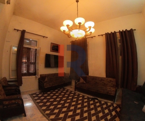 R9-2376 Old House 220m for Sale in Souk Al Dahab – Tripoli