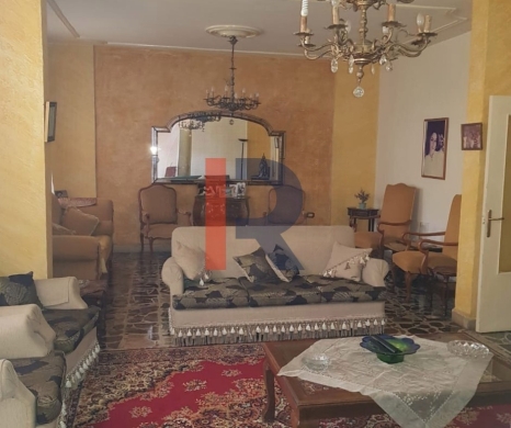R9-2383 Apartment 232m² for Sale in Mharram – Tripoli