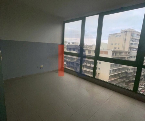 R9-2406 Office 145m for rent in Azmi – Tripoli — 2