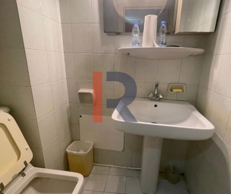 R9-2411 Office for Sale 167m in Azmi – Tripoli — 2