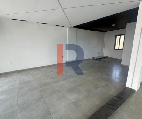 R9-2524 Office 200m for Rent in Nakhleh – Koura — 2