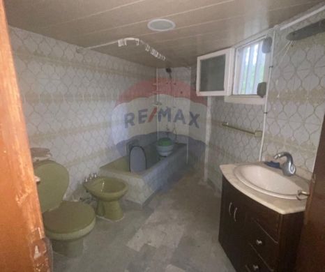 شقق للبيع في أبو سمرا - R9-2526 Apartment for Sale in Abu Samra - Mafrak Baroud