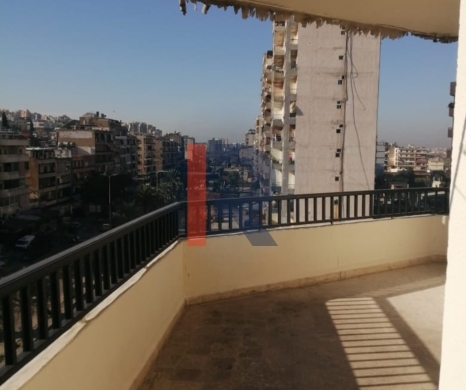 R9-2536 Apartment 185m for sale in Baddawi's Main Road - Tripoli — 2