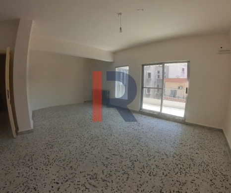 R9-2542 Apartment 250m for sale in Jemayzet - Tripoli — 2
