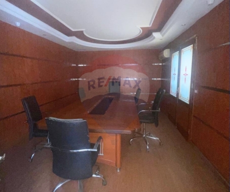 Commercials for rent in Dam Wel Farez - R9-2544 Office 120m for Rent in Dam w Farez