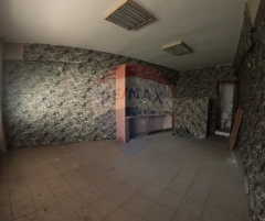 R9-2558 Shop for Sale in Tal – Tripoli