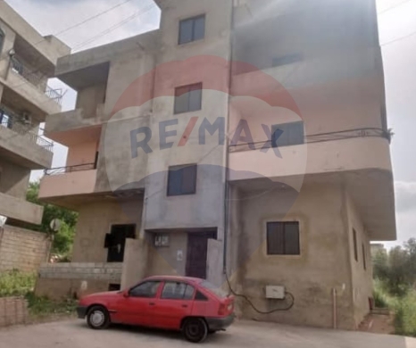 Commercials for sale in Aicha Bakkar - R9-2295 Building 675m for Sale in Akkar - North Lebanon