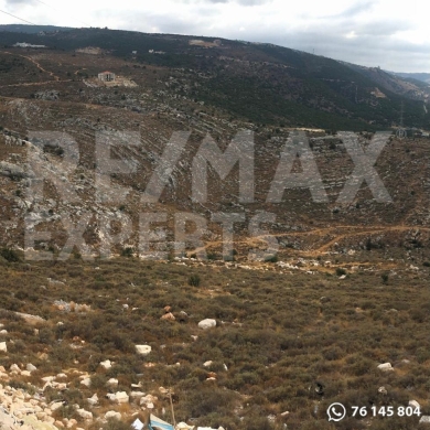 اراضي للبيع في Ain Aakrine - R9-251 Land for sale in Al Koura, North Lebanon.