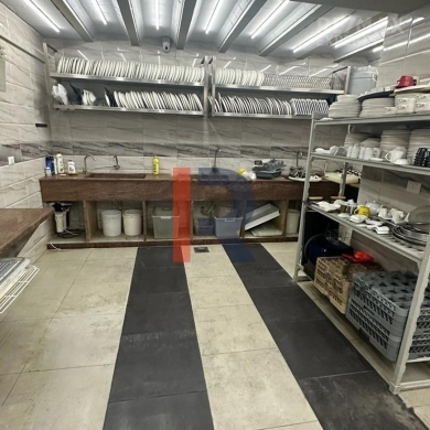 R9-707 Restaurant For Rent In Boulevard - Tripoli — 11