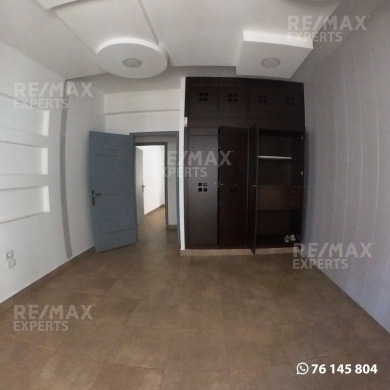 Commercials for rent dans Mina road - R9-754 Office For Rent In Mina Road - Tripoli