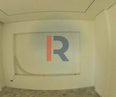 R9-1803 Apartment for Sale Behind Bank Audi on Boulevard - Tripoli — 4