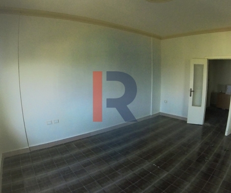 R9-1898 Spacious Apartment for Sale in Miten Street - Tripoli