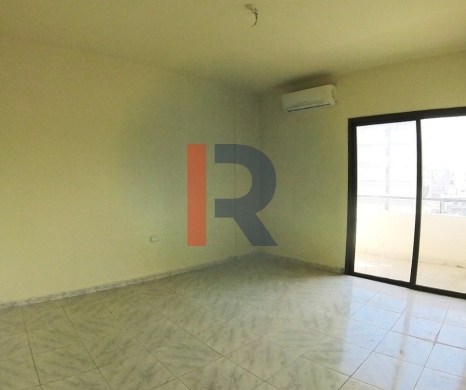 R9-1898 Spacious Apartment for Sale in Miten Street - Tripoli — 9